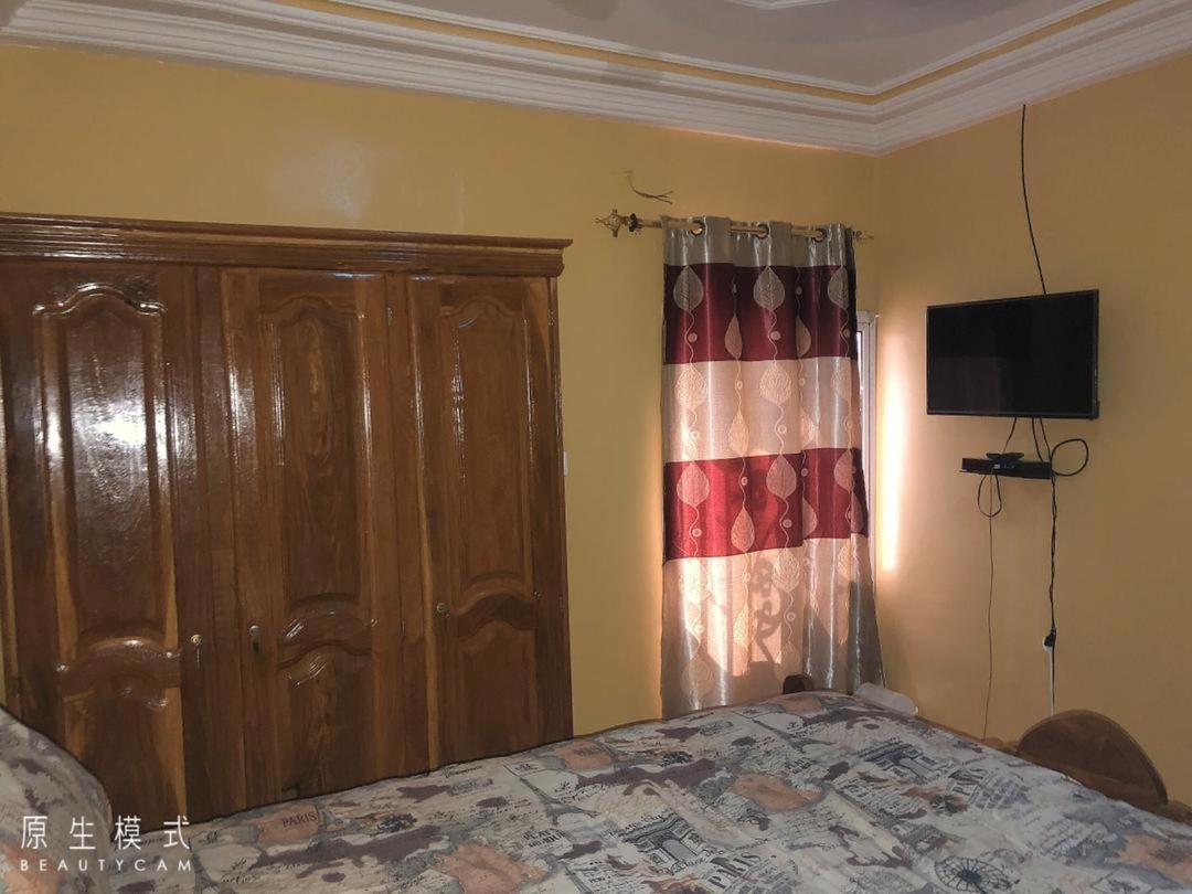Awamuulamin Manneh Guest House Abuko ภายนอก รูปภาพ