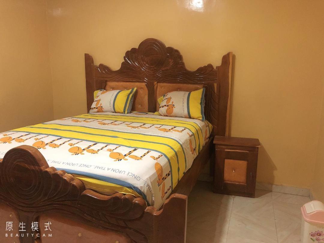 Awamuulamin Manneh Guest House Abuko ภายนอก รูปภาพ